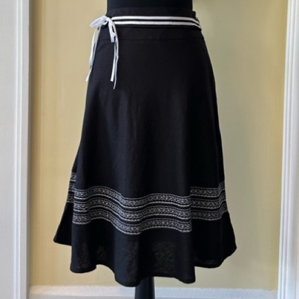 Covington | Vintage Black Linen Blend Embroidered Knee Length Shirt